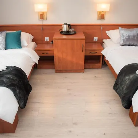 Aparthotel Geris *