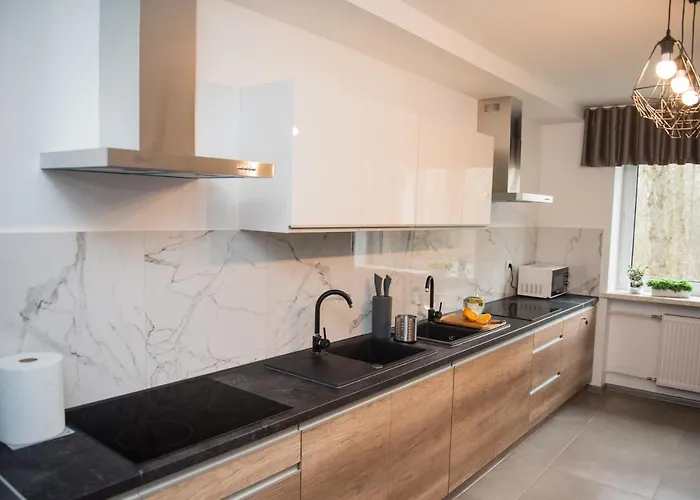 Geris 3* צ'סטוצ'ובה