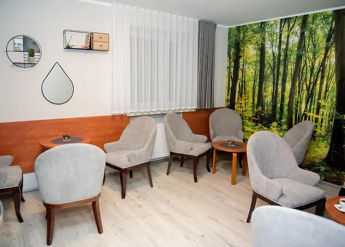 Geris מלון דירות צ'סטוצ'ובה